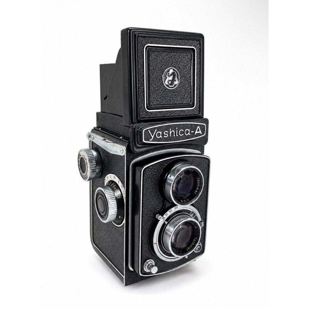 Yashica-A Twin Lens Reflex Medium Format Film Camera w/80mm f3.5 Lens-Nice